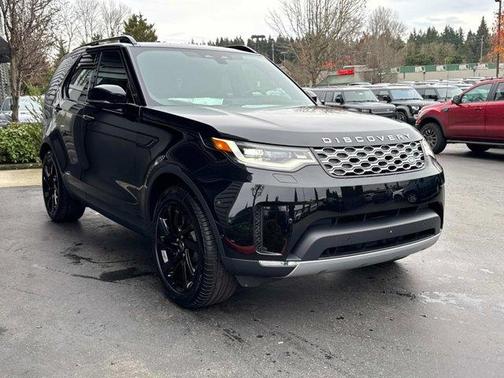 2025 Land Rover Discovery P300 S