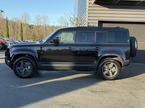 2026 Land Rover Defender 110 S
