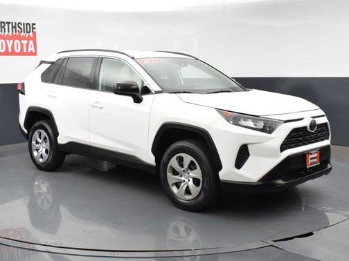 2019 Toyota RAV4 LE