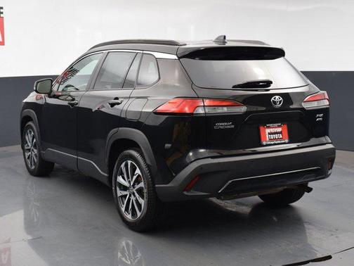 2022 Toyota Corolla Cross XLE