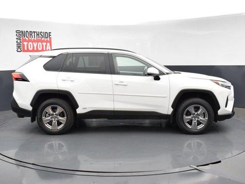 2025 Toyota RAV4 Hybrid XLE