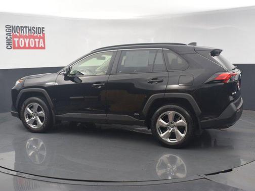 2021 Toyota RAV4 Hybrid XLE Premium