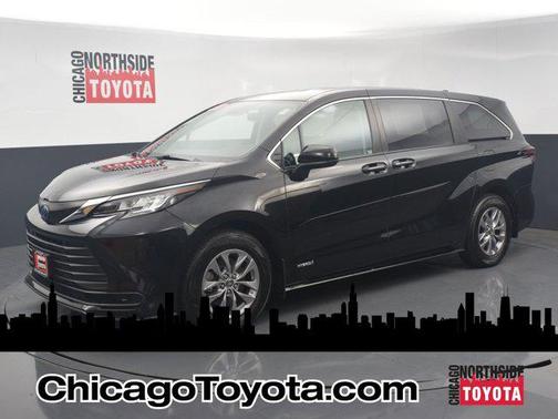 2021 Toyota Sienna LE