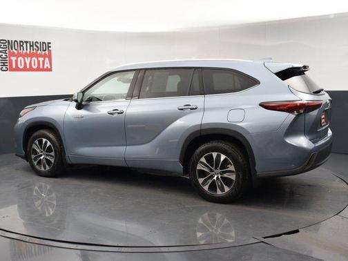 2021 Toyota Highlander Hybrid XLE