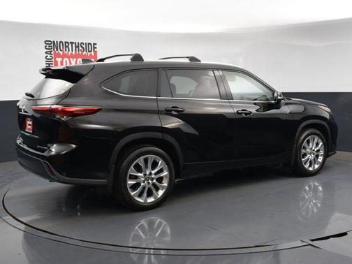 2022 Toyota Highlander Limited
