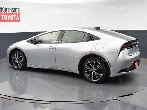 2023 Toyota Prius XLE