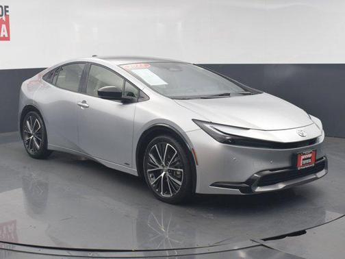 2023 Toyota Prius XLE