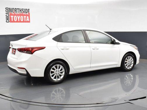 2019 Hyundai Accent SE