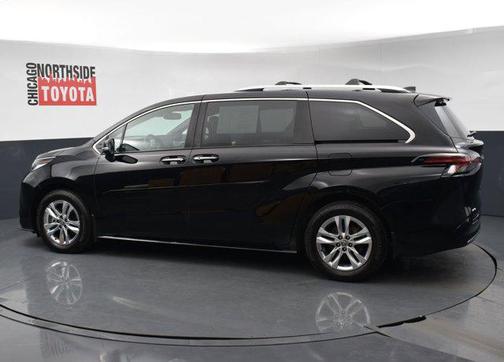 2023 Toyota Sienna Limited
