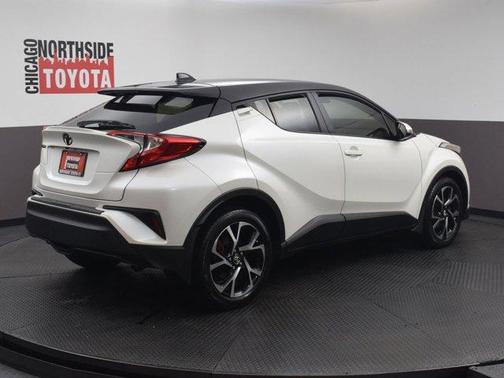 Photo 4 of 56 of 2019 Toyota C-HR Limited