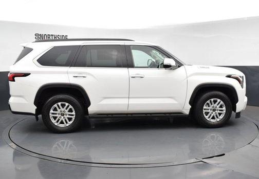 2023 Toyota Sequoia SR5