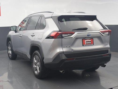 2023 Toyota RAV4 Hybrid LE