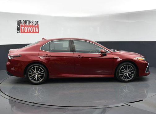 2021 Toyota Camry Hybrid XLE