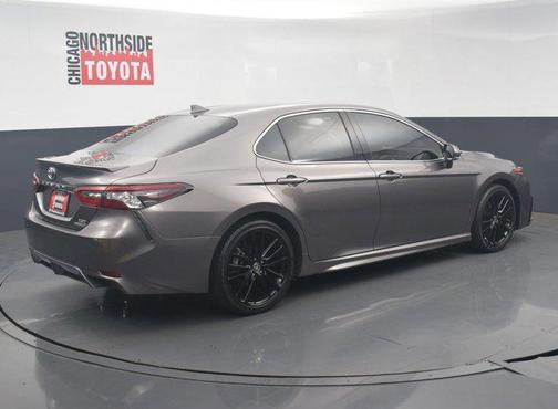 2024 Toyota Camry Hybrid SE