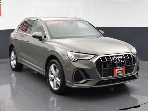2022 Audi Q3 45 S line Premium Plus