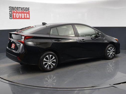 2021 Toyota Prius LE
