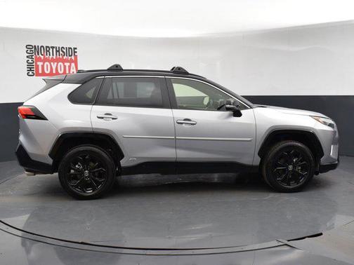 2025 Toyota RAV4 Hybrid SE