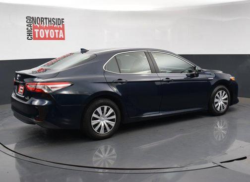 2019 Toyota Camry Hybrid LE