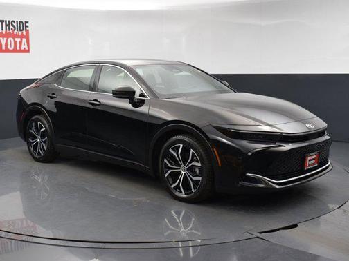 Black 2024 Toyota Crown Limited