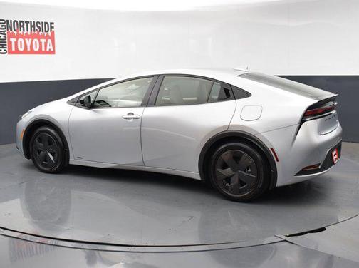 2025 Toyota Prius LE