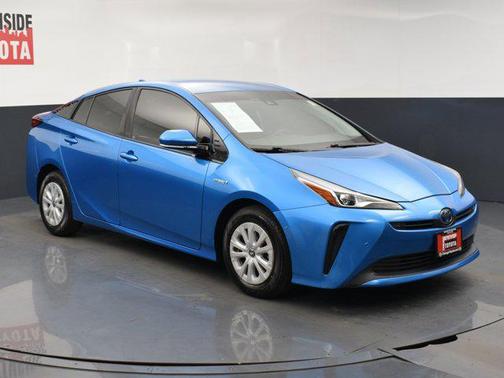 2019 Toyota Prius LE