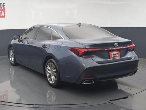 2021 Toyota Avalon XLE