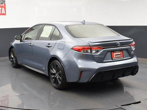 2024 Toyota Corolla Hybrid SE