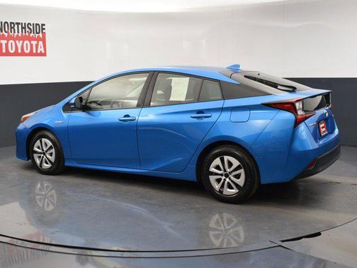 2019 Toyota Prius LE