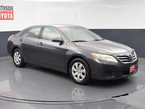 2010 Toyota Camry LE