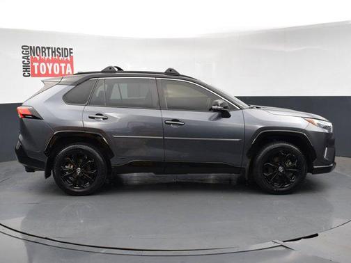 2022 Toyota RAV4 Hybrid SE