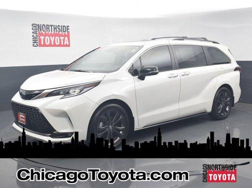 2023 Toyota Sienna XSE 7 Passenger
