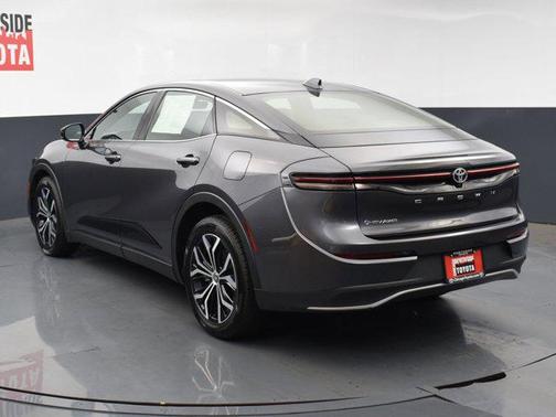 2024 Toyota Crown XLE