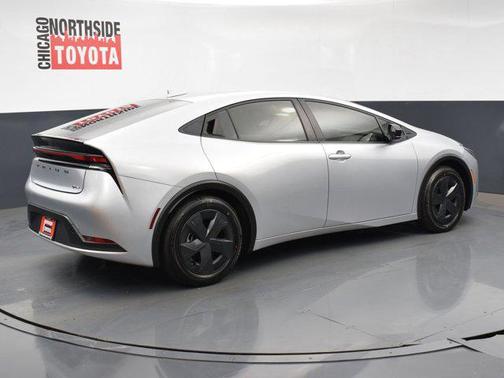 2025 Toyota Prius LE