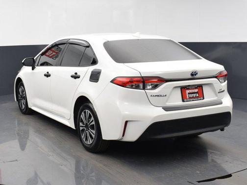 2024 Toyota Corolla Hybrid LE