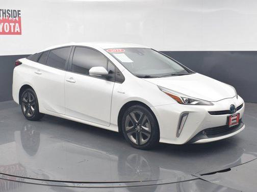 2022 Toyota Prius XLE