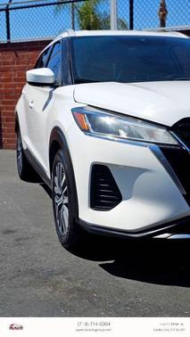 White 2022 Nissan Kicks SV