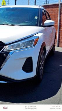 White 2022 Nissan Kicks SV
