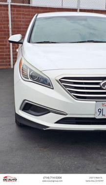 2017 Hyundai SONATA SE