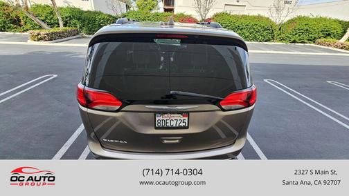 2017 Chrysler Pacifica Touring-L