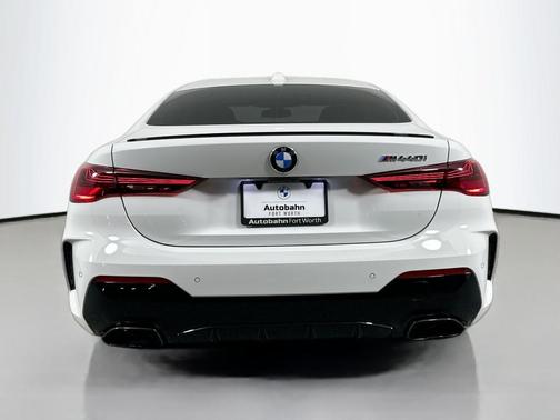 2026 BMW M440 i