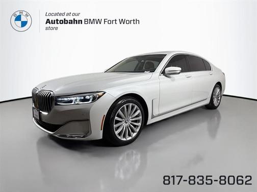 2022 BMW 740 i