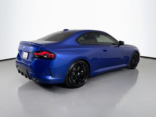 Portimao Blue Metallic 2026 BMW 230 i