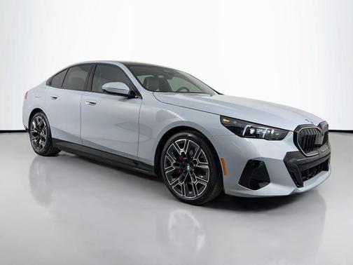 2026 BMW 550e xDrive