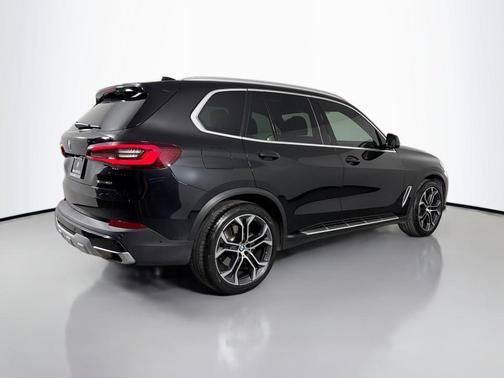 2023 BMW X5 sDrive40i