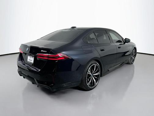 2026 BMW 530 i xDrive