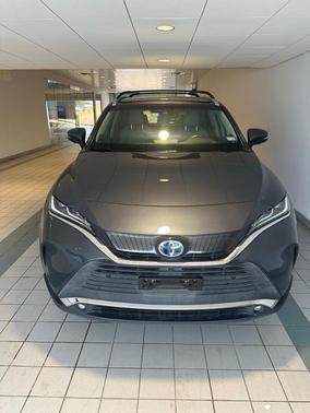 2022 Toyota Venza LE