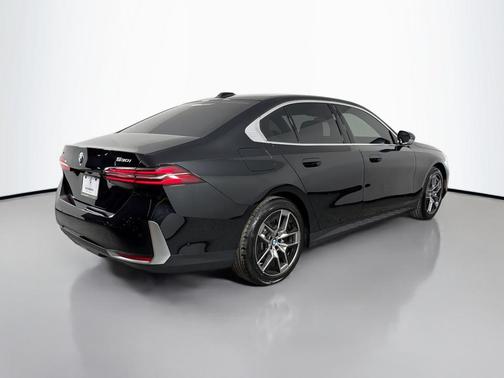 2026 BMW 530 i xDrive