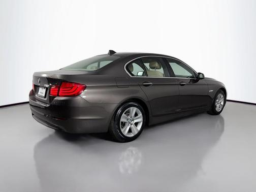 2013 BMW 528 i
