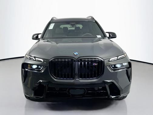 2026 BMW X7 M60i