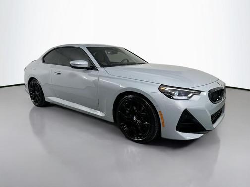 2026 BMW 230 i xDrive